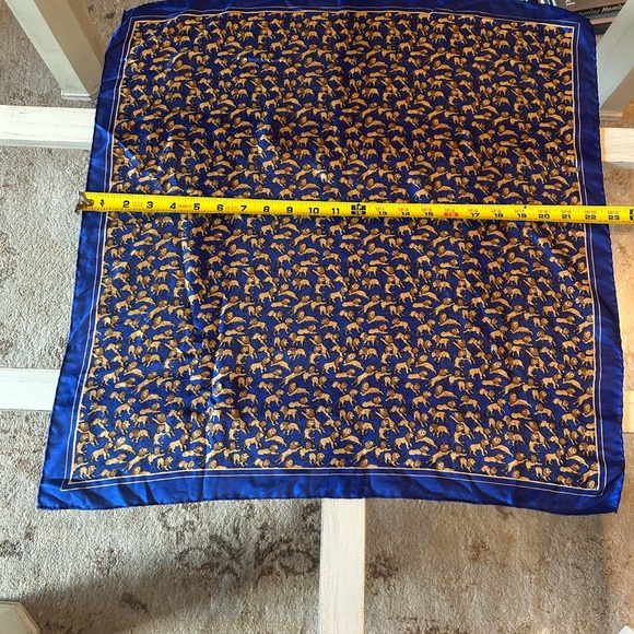 Vintage Blue and Gold Lion Silk Scarf - Picture 3 of 4